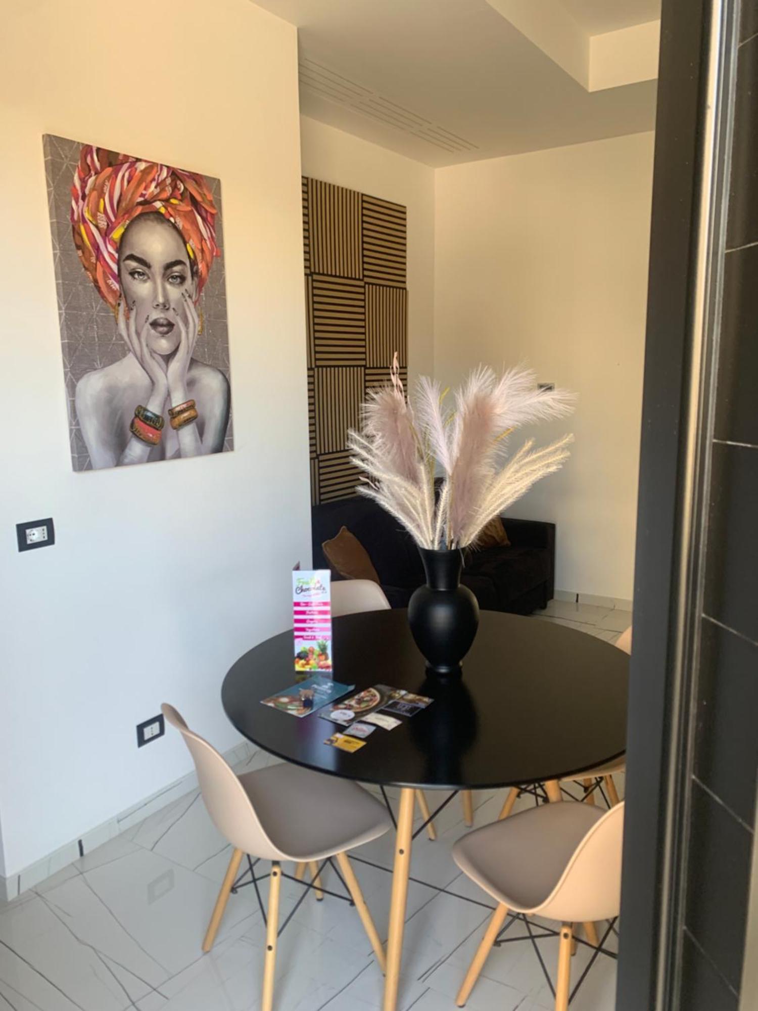 50 M2 Apartment Capurso Bilik gambar